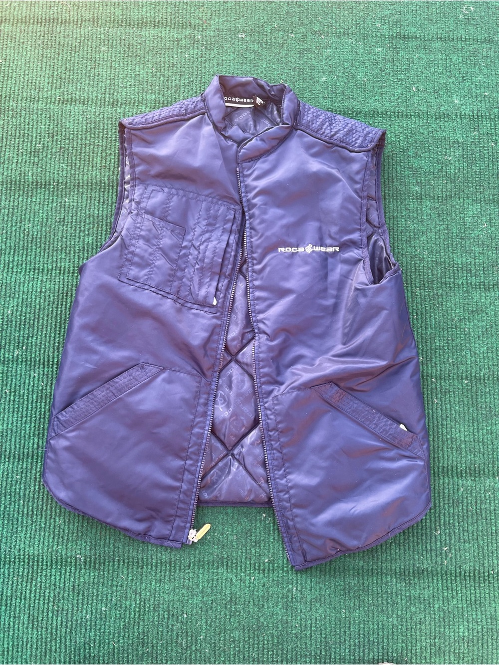 Rare Vintage RocaWear Vest Men’s Size Medium
